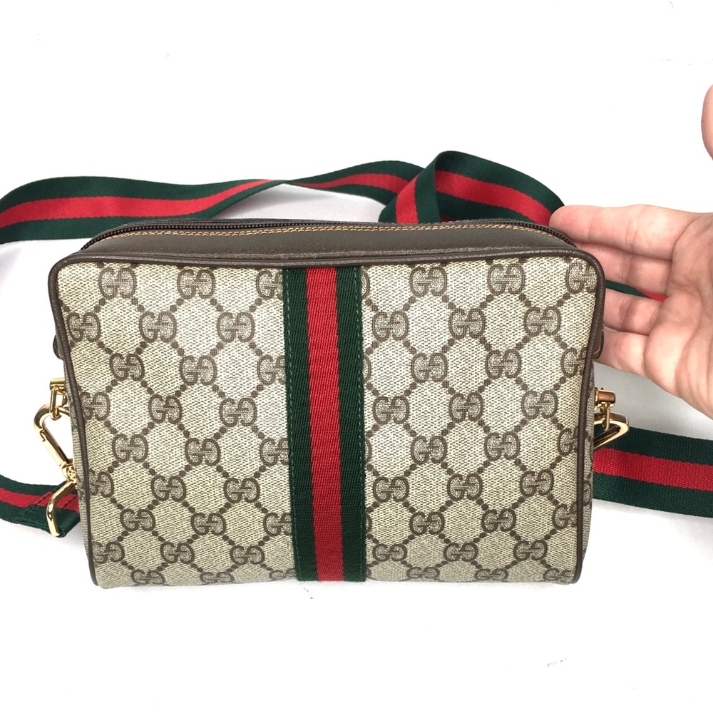 Authentic Gucci brown monogram coated canvas crossbody bag clutch - Picture 8 of 16